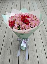 Букет цветов из:  Альстромерии в Шамхал-Термене