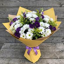 Букет цветов из:  Ирисы, Хризантемы и Ромашки в Шамхал-Термене