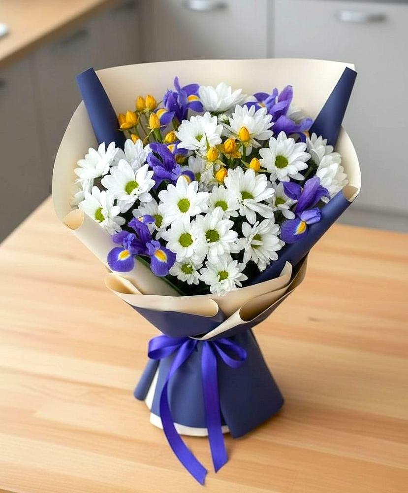 Букет цветов из: Розы, Ирисы и Хризантемы в Шамхал-Термене