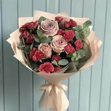 Букет цветов из:  Гвоздики и Розы в Шамхал-Термене